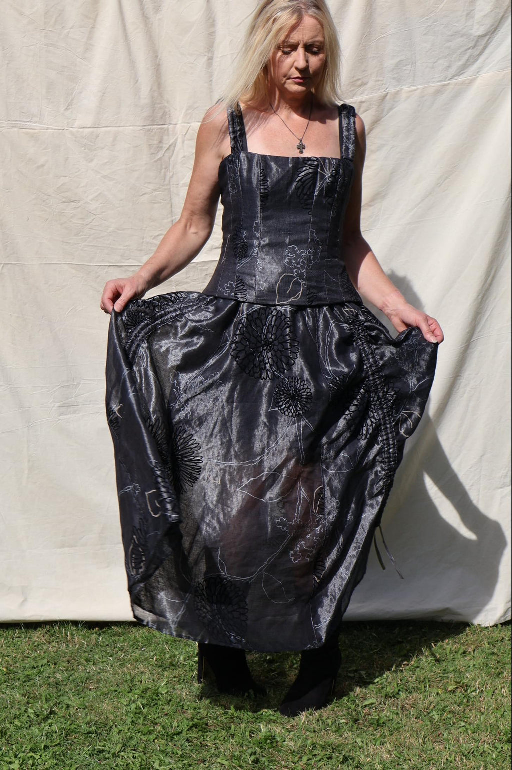 Floral Bubble Skirt — Graphite