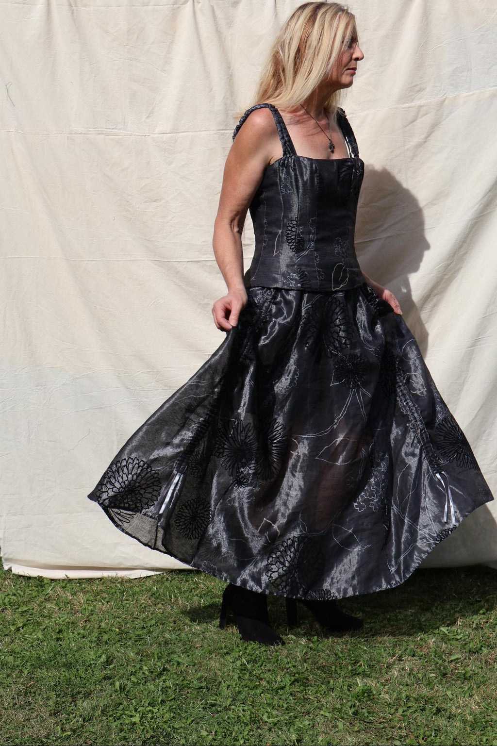 Floral Bubble Skirt — Graphite